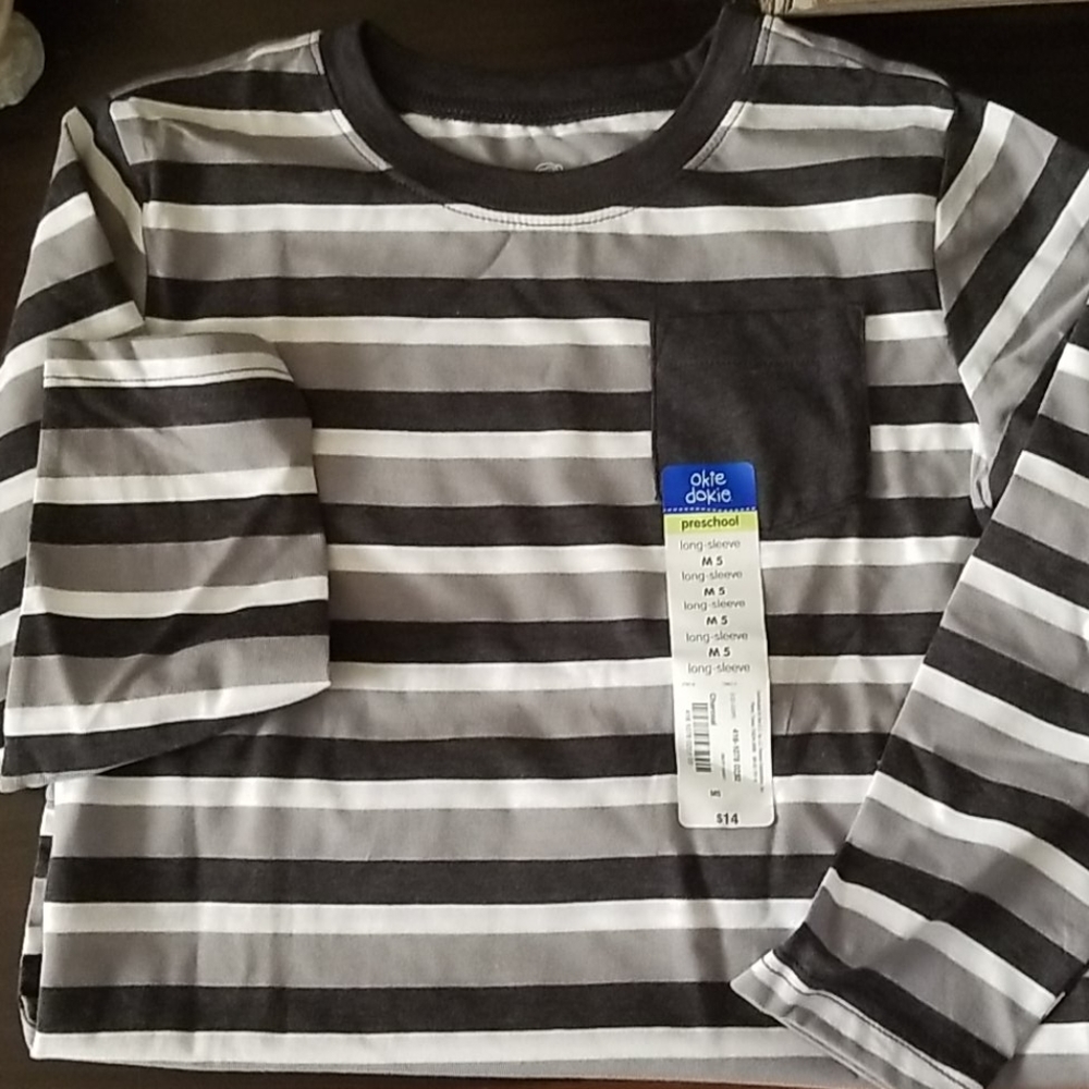 Long sleeve boys striped tee